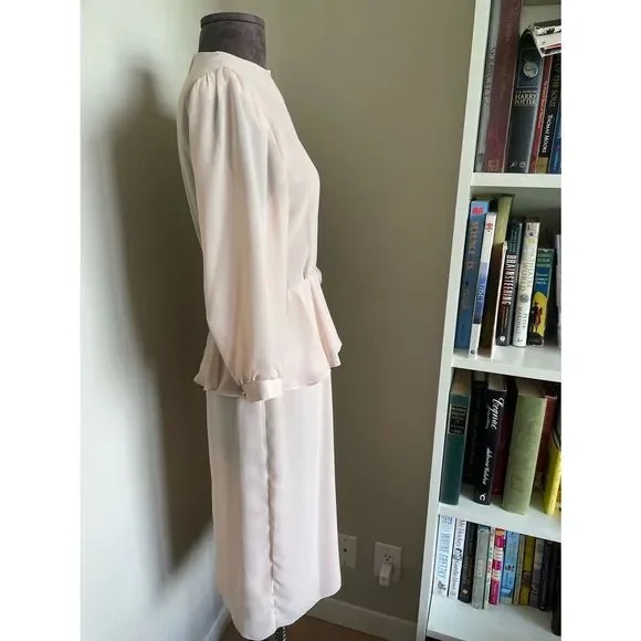 Vintage Nude Dress w Feminine Detailing - Picture 4 of 10